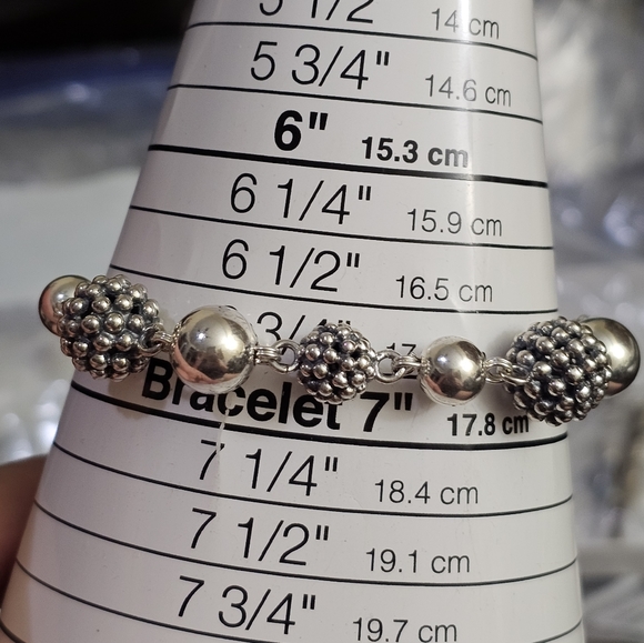 Michael Dawkins sterling silver ball bracelet! Excellent condition. Like new. Ma - Picture 5 of 6